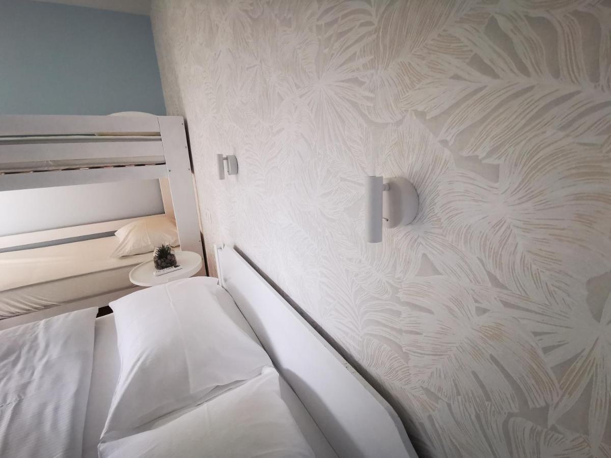 Morski Gaj Resort Πιράν Εξωτερικό φωτογραφία